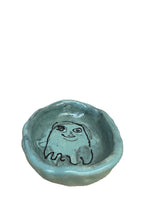Load image into Gallery viewer, Ghost dish
