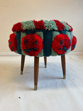 Load image into Gallery viewer, striped stool