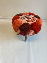 Load image into Gallery viewer, smiles all around stool